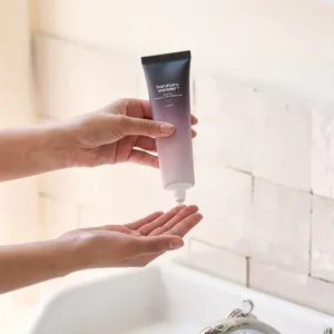 Black Rice Moisture 5.5 Soft Cleansing Gel 100ml 2 Black Rice Moisture 5.5 Soft Cleansing Gel 100ml